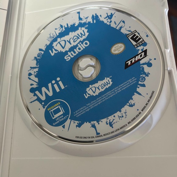 WII UDRAW STUDIO EXCELLENT USED CONDITION - Picture 4 of 5